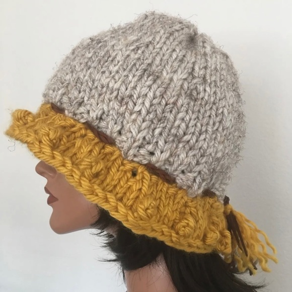 Hand Knits 2 Love Brim Hat Beanie Cap Bubbles Fringe Designer Semi Chunky Cozy main image 9